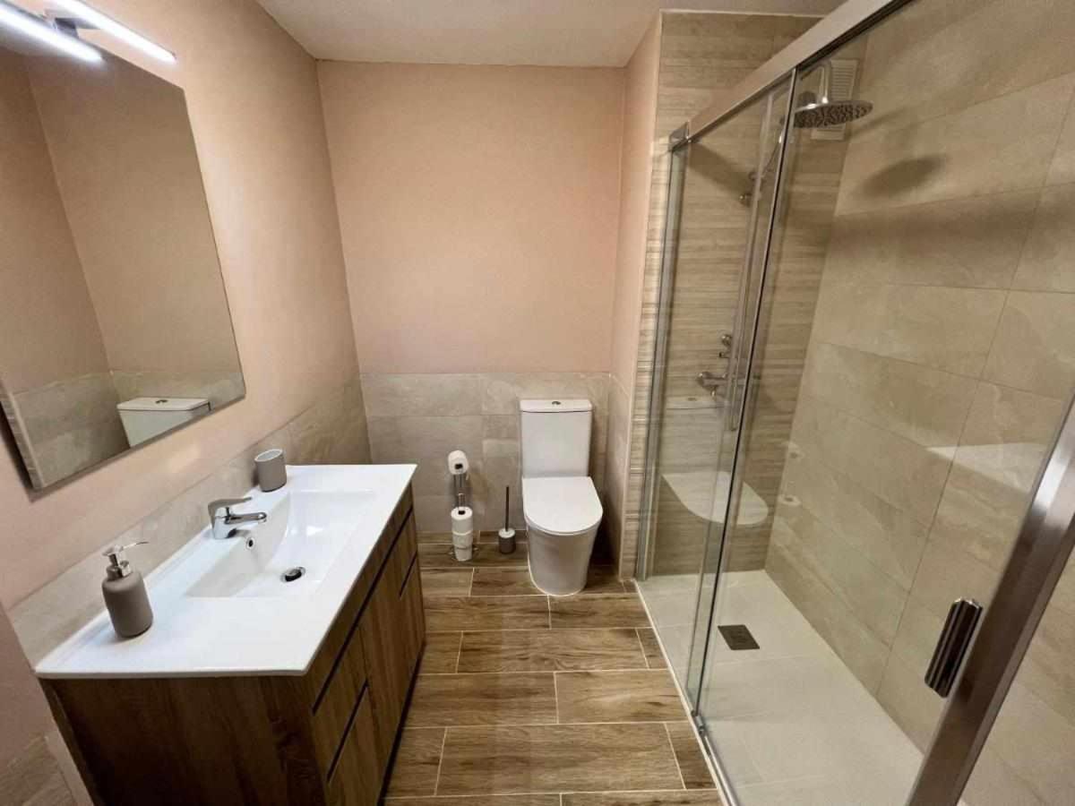 Apartamenticos Libertad I ซาราโกซา ภายนอก รูปภาพ