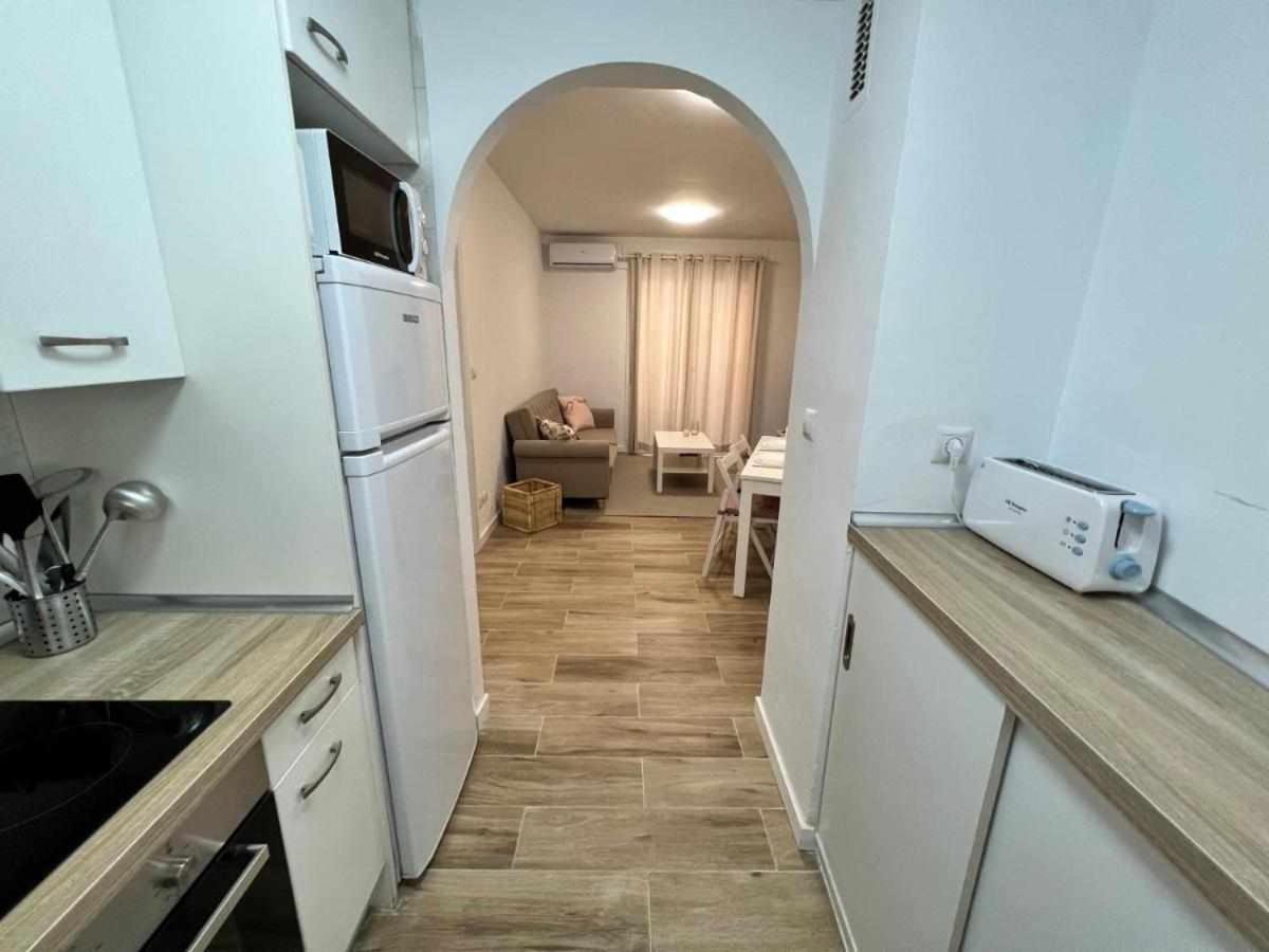 Apartamenticos Libertad I ซาราโกซา ภายนอก รูปภาพ