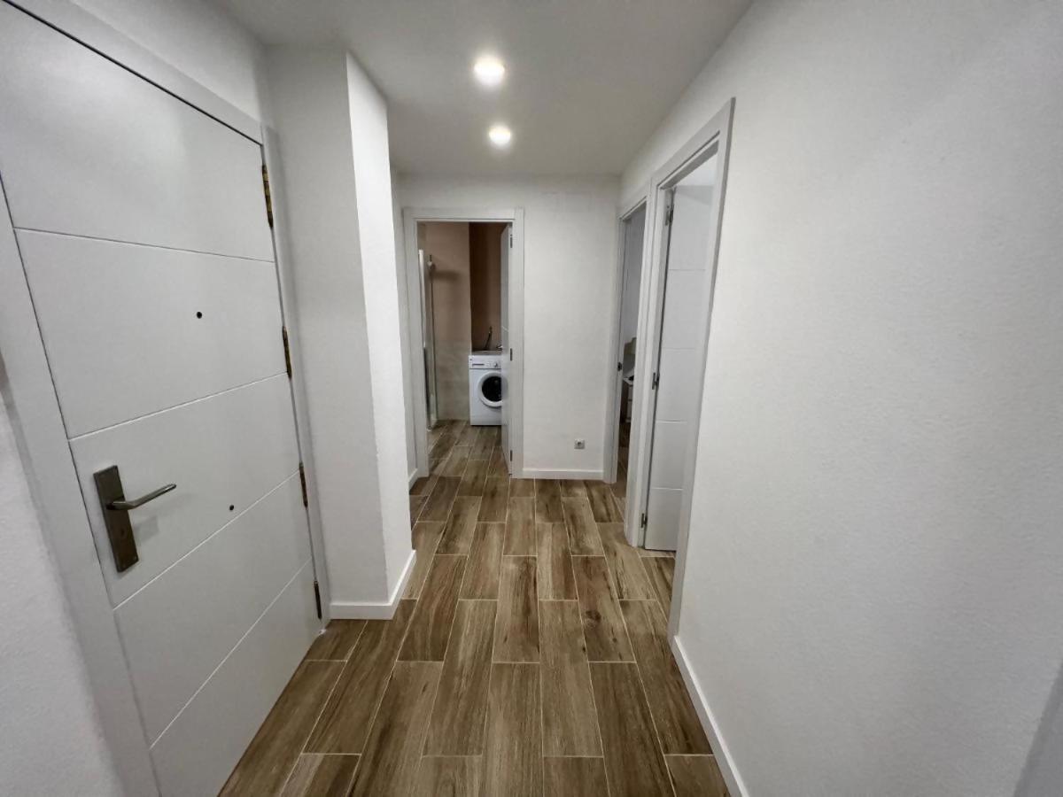 Apartamenticos Libertad I ซาราโกซา ภายนอก รูปภาพ